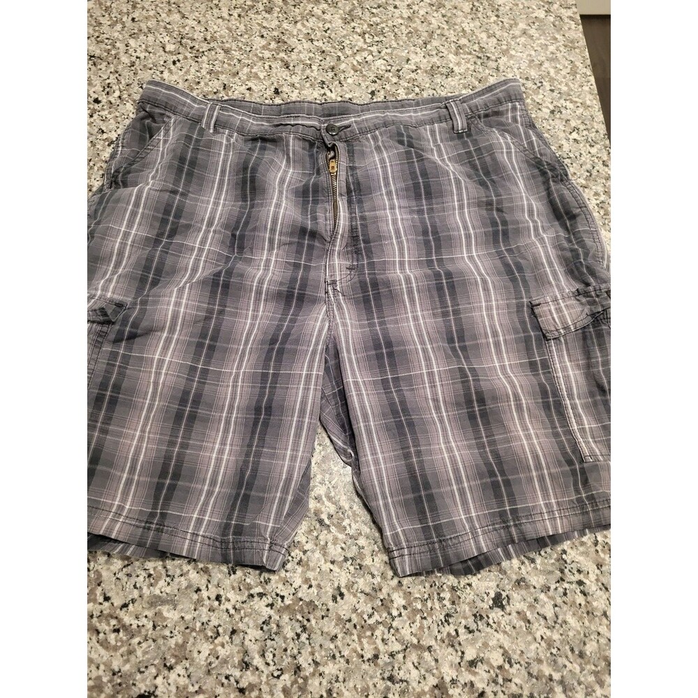 Wrangler Shorts Mens 42 Gray Plaid Cargo 100% Cotton Casual Pocketed Relaxed‎